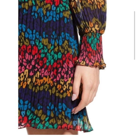 Never Fully Dressed Multicolor Leopard Print Long Sleeve Plisse Dress size 4 - Picture 6 of 6